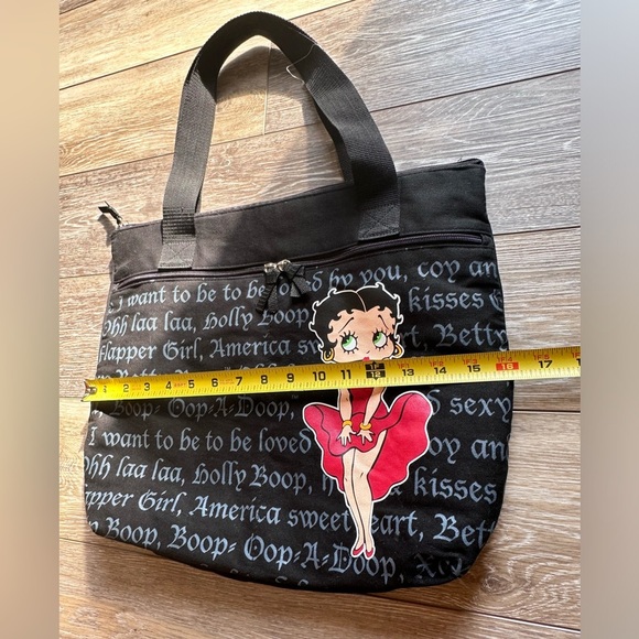 🛍️ Betty Boop Tote bag with excellent condition and clean. - Picture 3 of 8